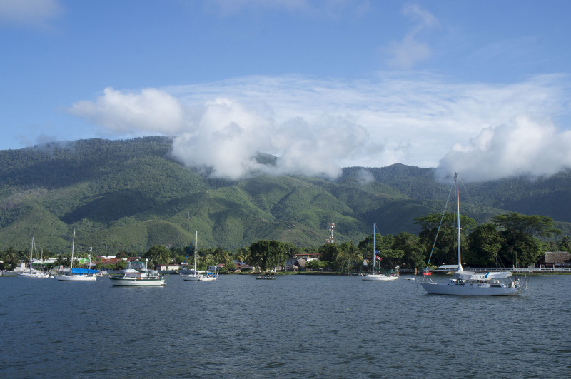 boats at El Estor