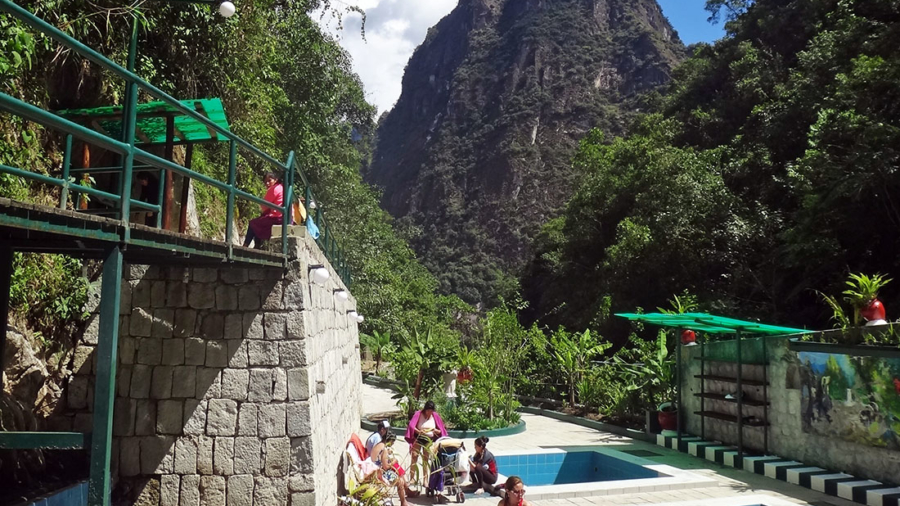 view of Huayna Picchu from hot springs, Aguas Calientes