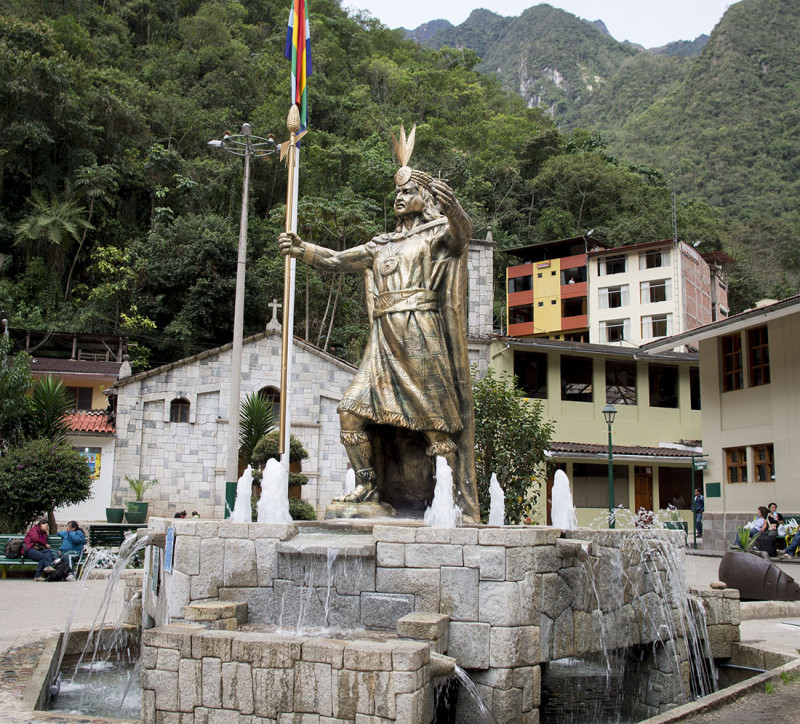 Plaza de Armas Aguas Calientes