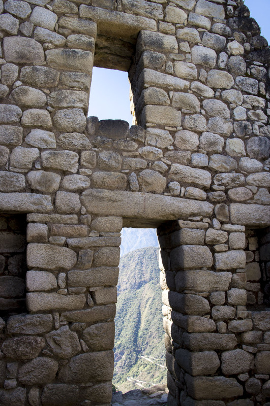 stone house on Huayna Picchu
