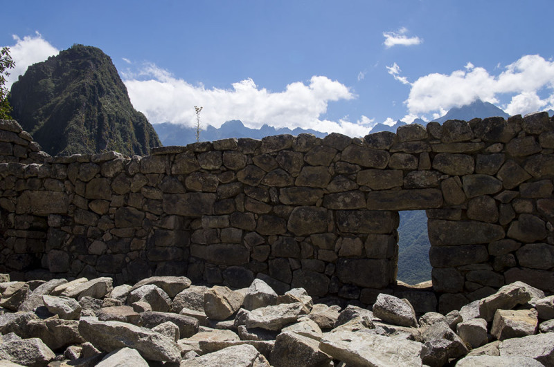 stone walls and windows of Machu Picchu