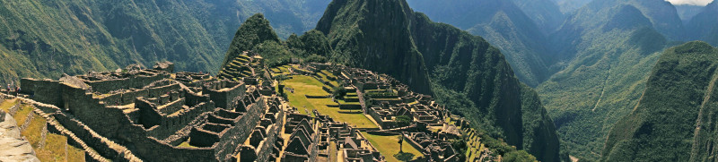 panoramic Machu Picchu