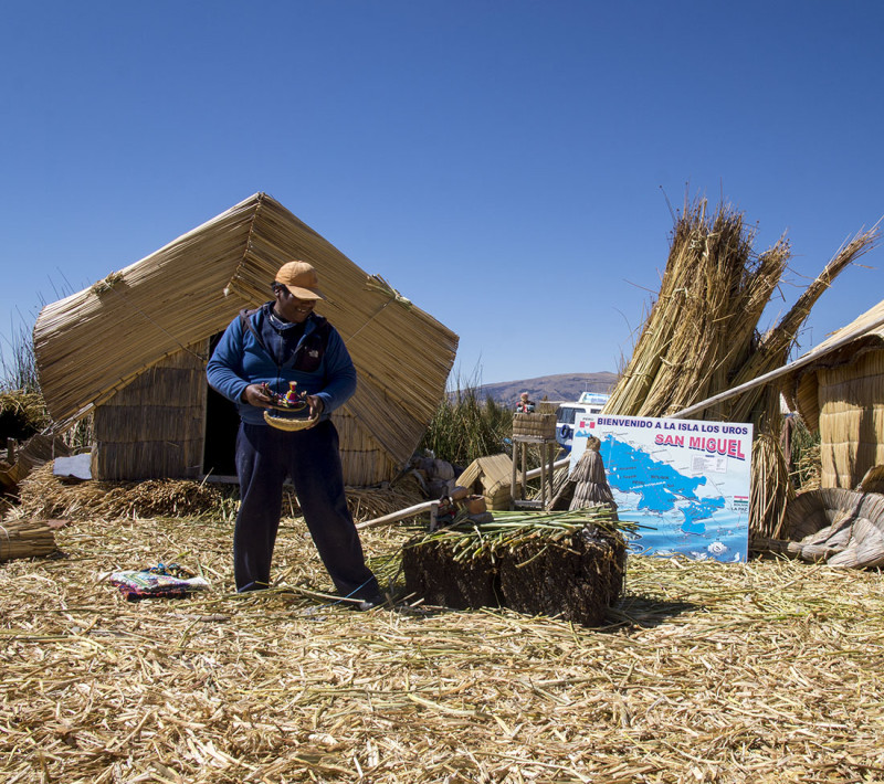 introduction to Los Uros