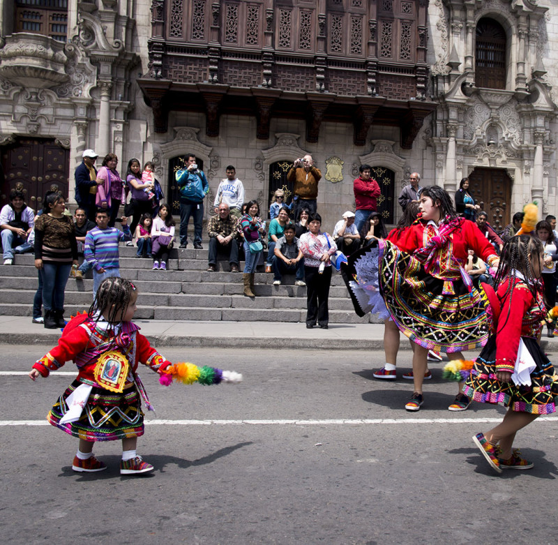 parade in Lima (9)