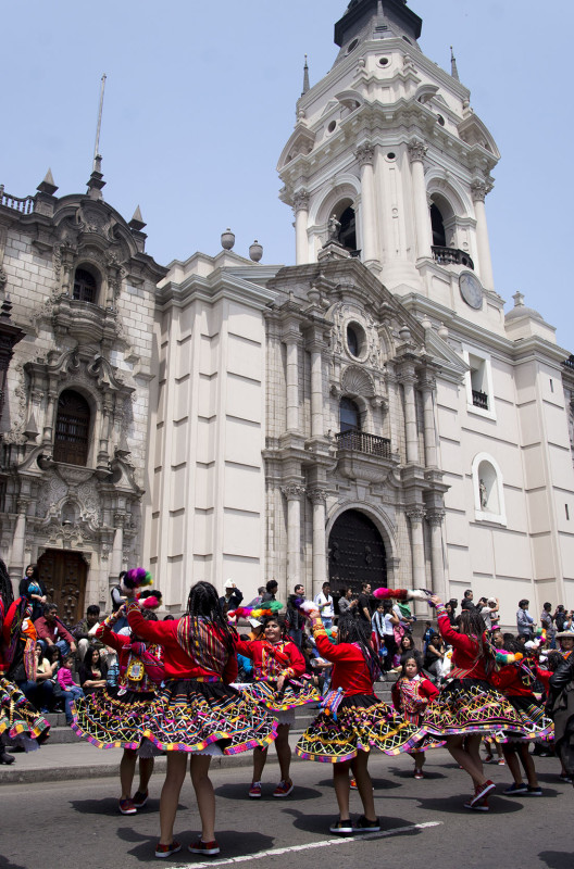 parade in Lima (10)