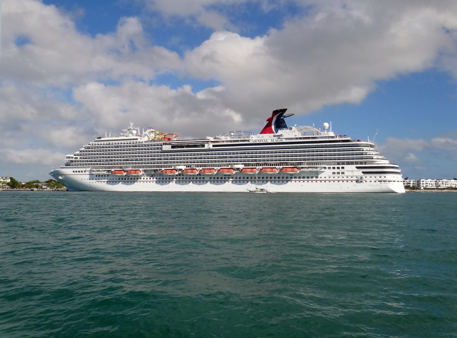 cruise ship in Key West