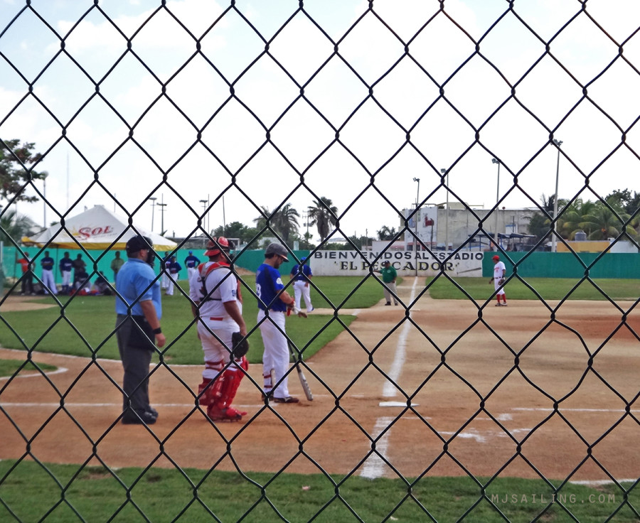 Isla Mujeres baseball game