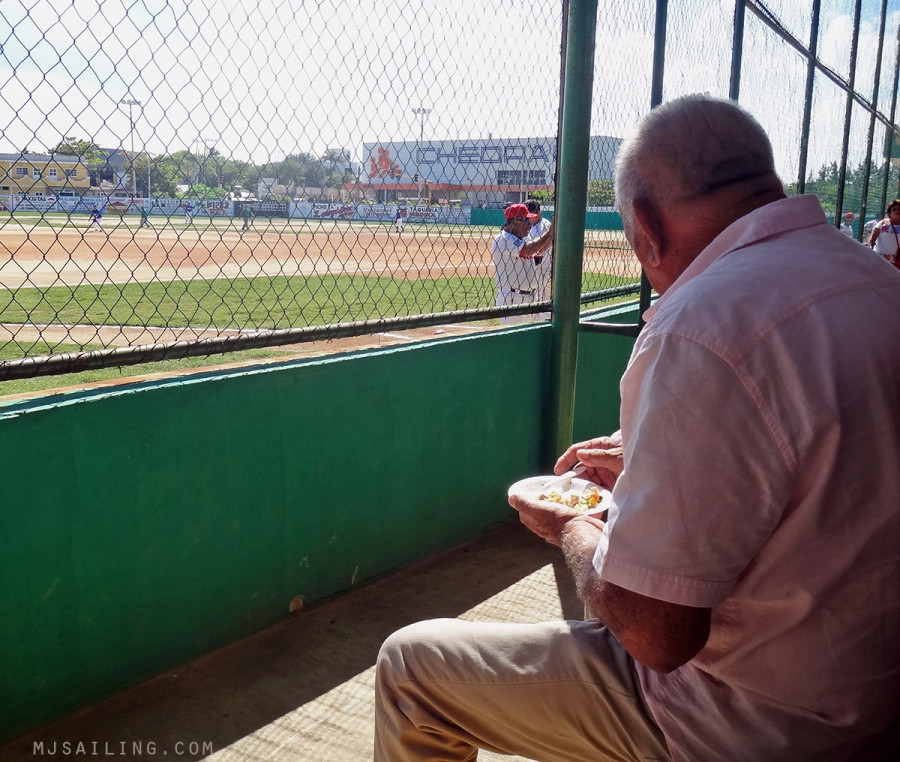 Isla Mujeres baseball game