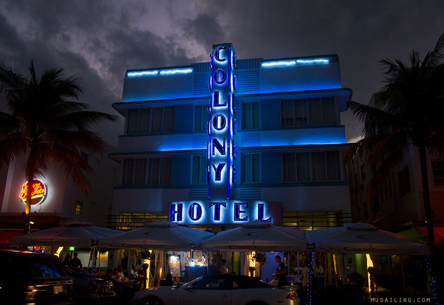South Beach at night - Colony Hotel