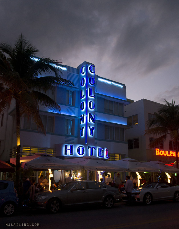 South Beach at Night - Colony Hotel