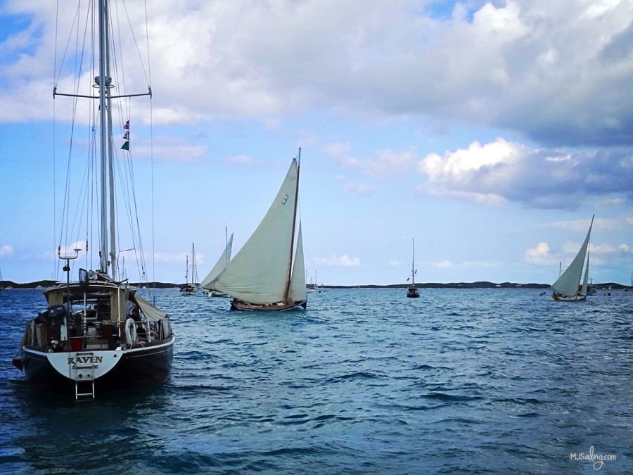 boat's racing through Kidd's Cove