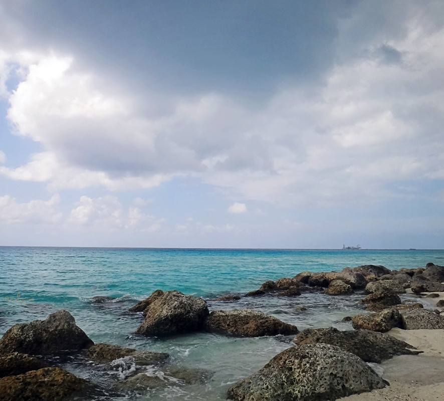 dark clouds over Radio Beach, North Bimini