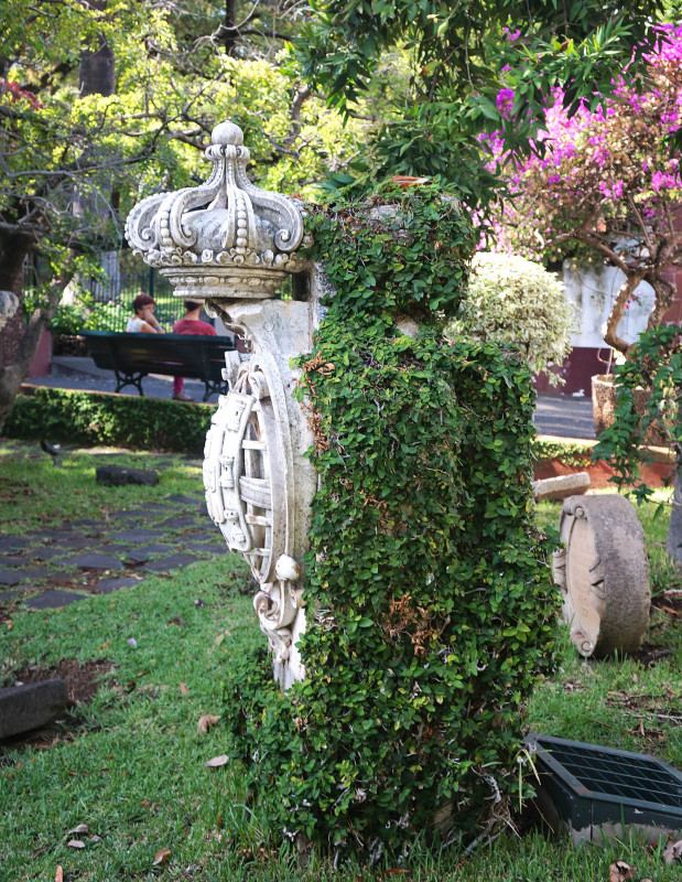sculpture in Funchal gardens