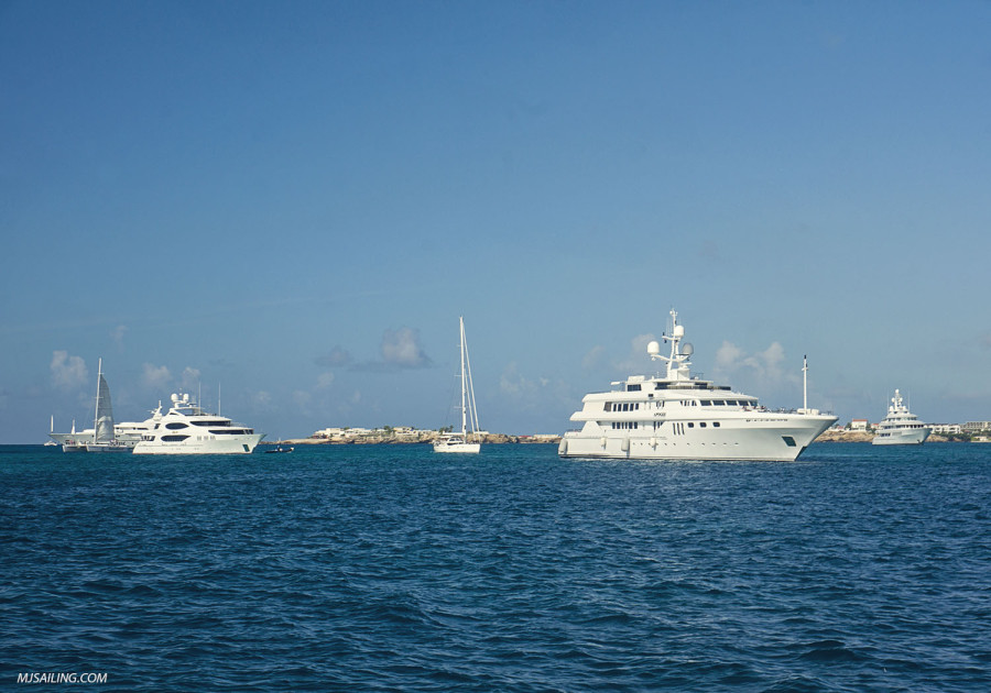 Yachts lining up