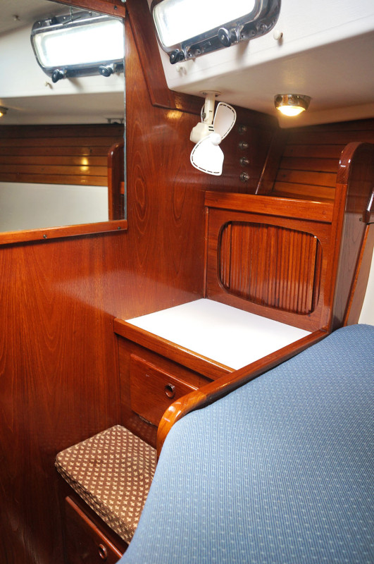 Sabre 34 Targa v-berth