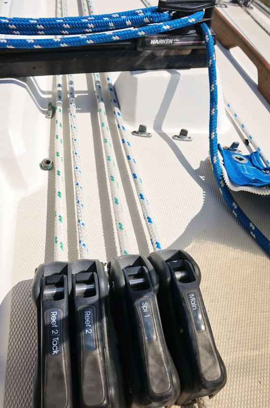 Sabre 34 Targa lines running to cockpit