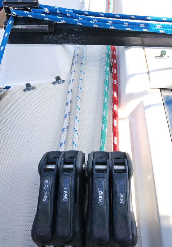Sabre 34 Targa lines running to cockpit