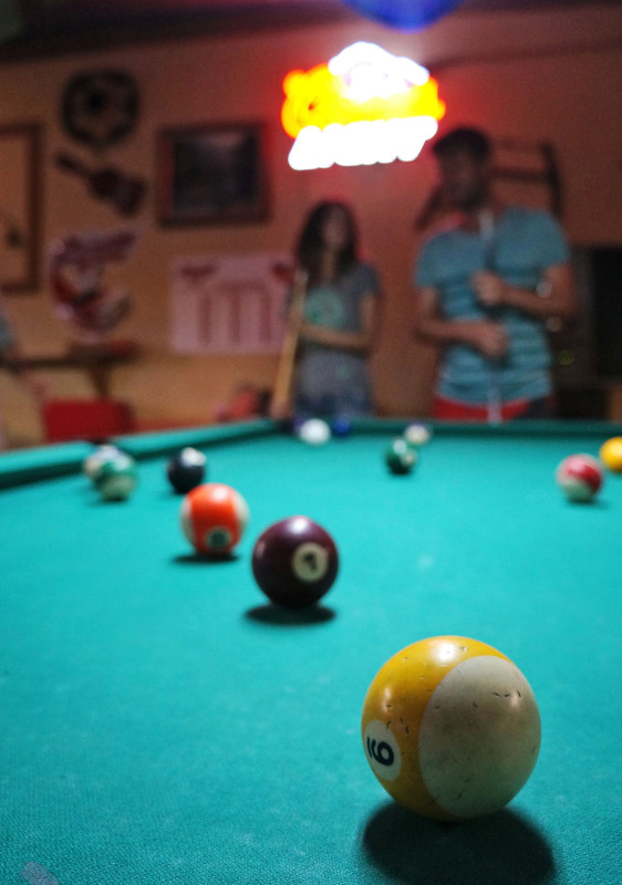 Jessica & Ben playing pool