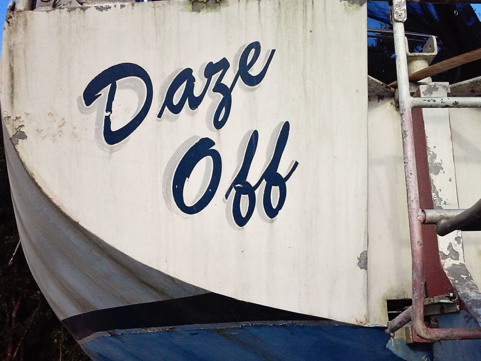 Daze Off name on stern