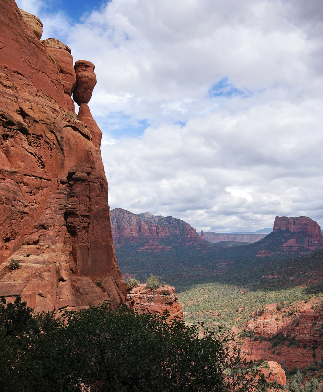 balancing  rock, Sedona